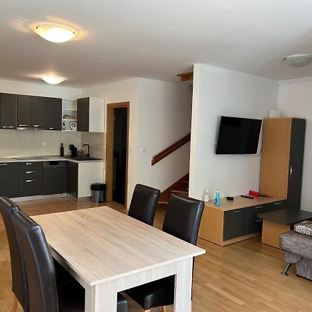 Apartmani Funda Бол Екстер'єр фото