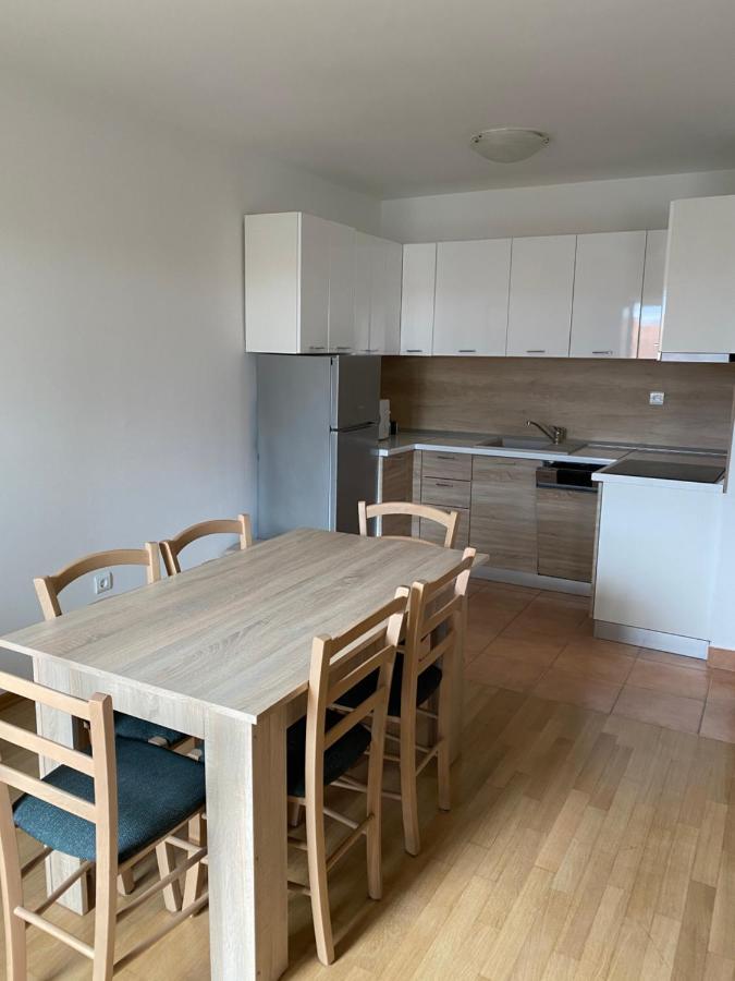 Apartmani Funda Бол Екстер'єр фото