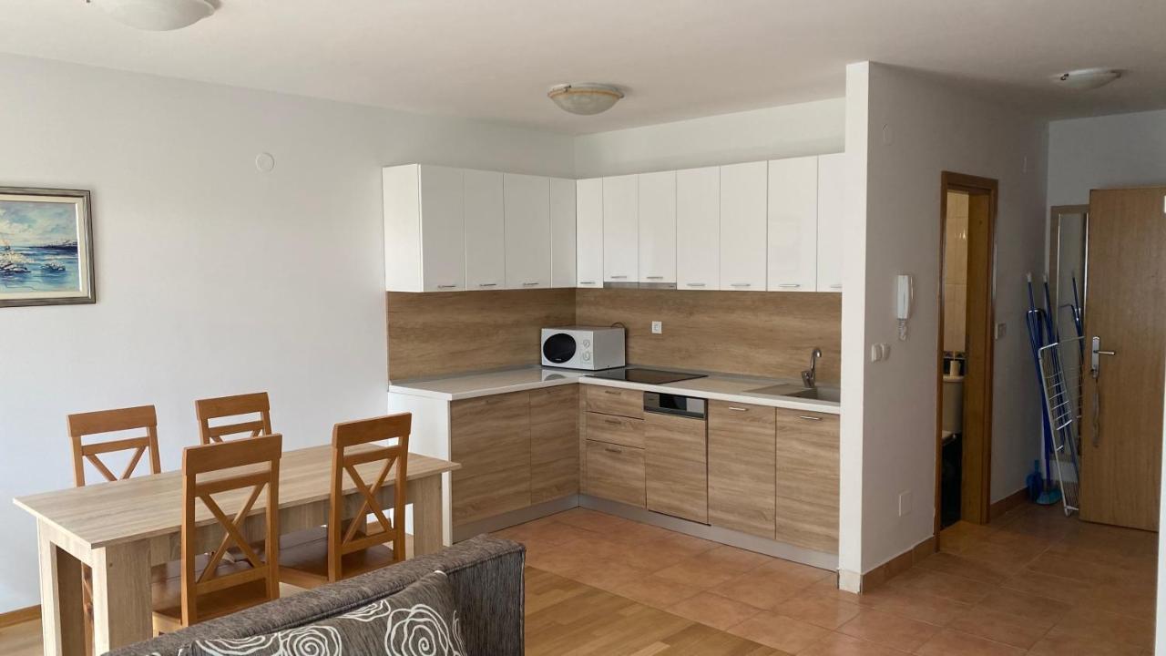 Apartmani Funda Бол Екстер'єр фото