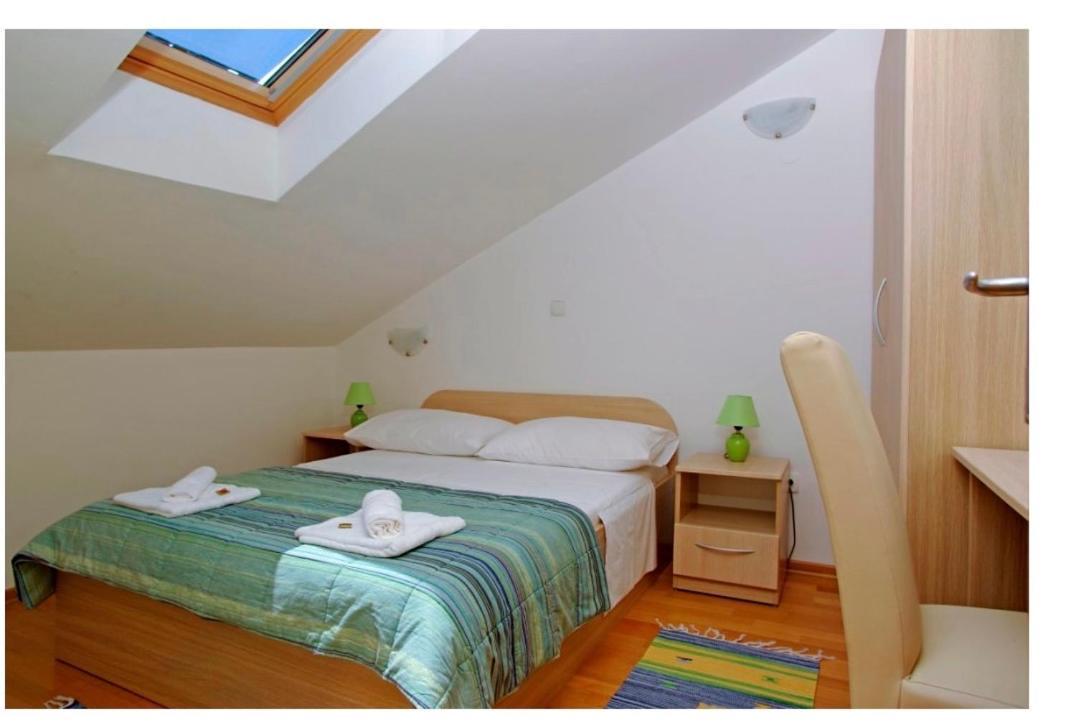 Apartmani Funda Бол Екстер'єр фото